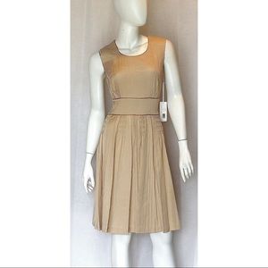 2b. RYCH NWT Size 8 Light Beige Sleeveless Pleated